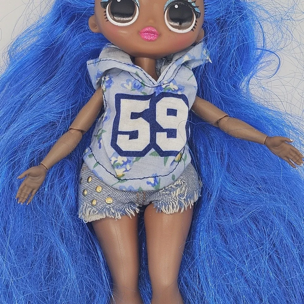 L.O.L. Surprise! OMG Fashion Doll Blue Hair 59 Hoodie Denim Shorts